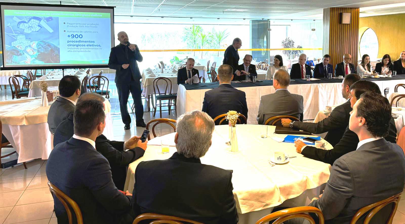 cafe com parlamentares em BSB 12 11