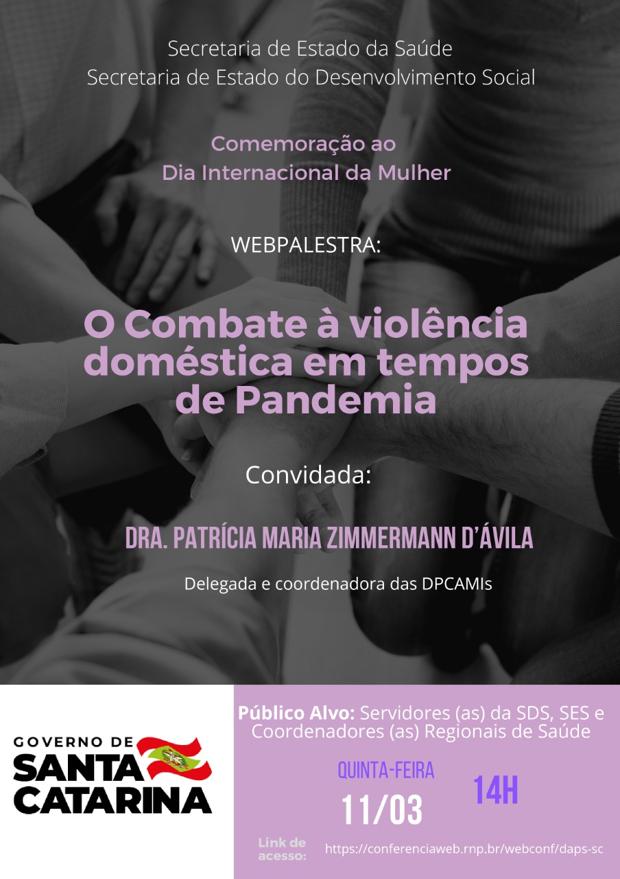 Imagem em preto e branco mostrando várias mulheres unidas, com as mãos apoiadas umas nas outras, simbolizando solidariedade e apoio mútuo no combate à violência doméstica durante a pandemia. No topo, o texto destaca a webpalestra intitulada 'O combate à violência doméstica em tempos de pandemia', reforçando a importância da conscientização e da ação coletiva.