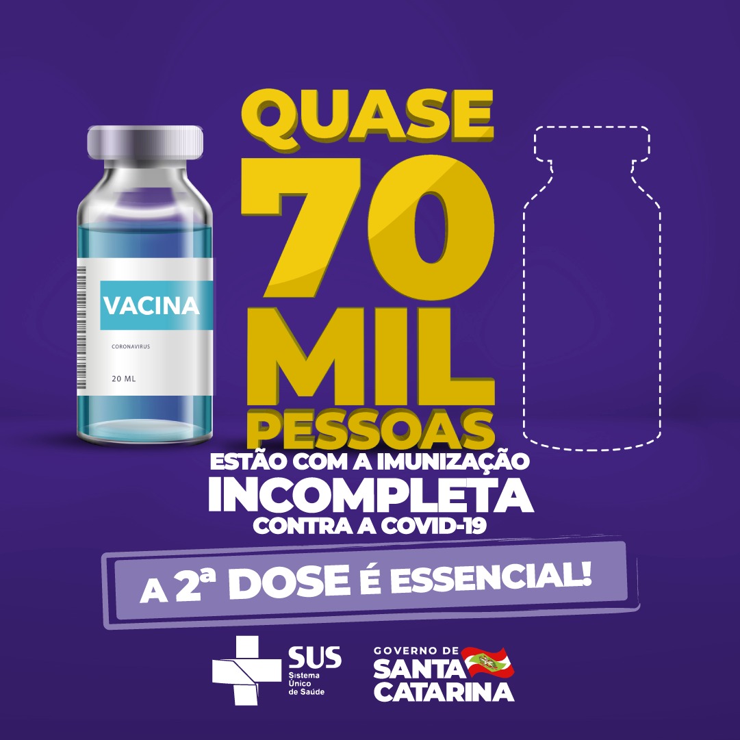Banner mostrando um frasco de vacina contra corona a esquerda e um contorno de frasco a direita. Um texto destaca: 'quase 70 mil pessoas estão com a imunização incompleta contra a covid-19'.