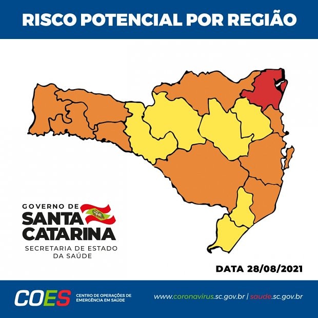 Matriz com mapa de Santa Catarina com regiões em laranja, amarelo e vermelho.