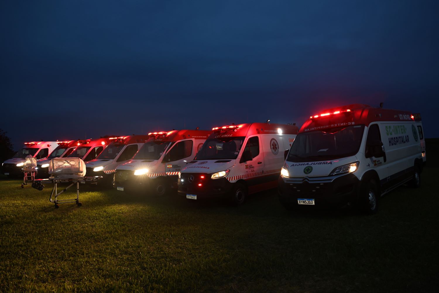 São Miguel ambulancias e incubadoras