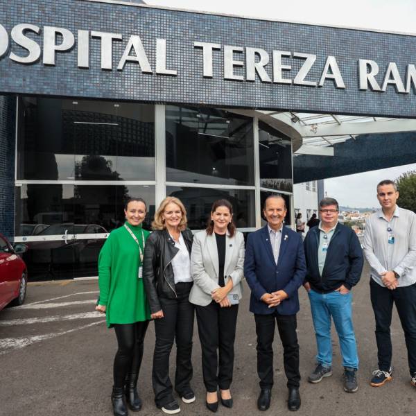 Saúde em Obras: Governador anuncia desativação de caldeira a diesel do Hospital Tereza Ramos em Lages
