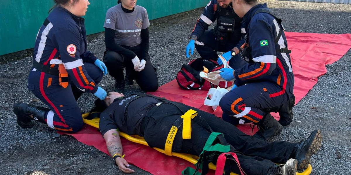 Equipes da Saúde Estadual participam do maior simulado de desastres do Brasil