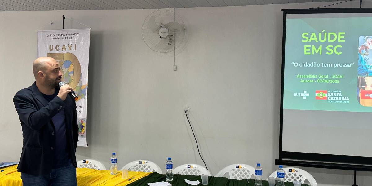 Secretário de Estado participa de Assembleia Geral para debater demandas da saúde no Alto Vale do Itajaí