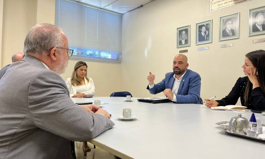 Governo autoriza contratação de médicos pediatras para atendimento no Hospital Universitário de Florianópolis