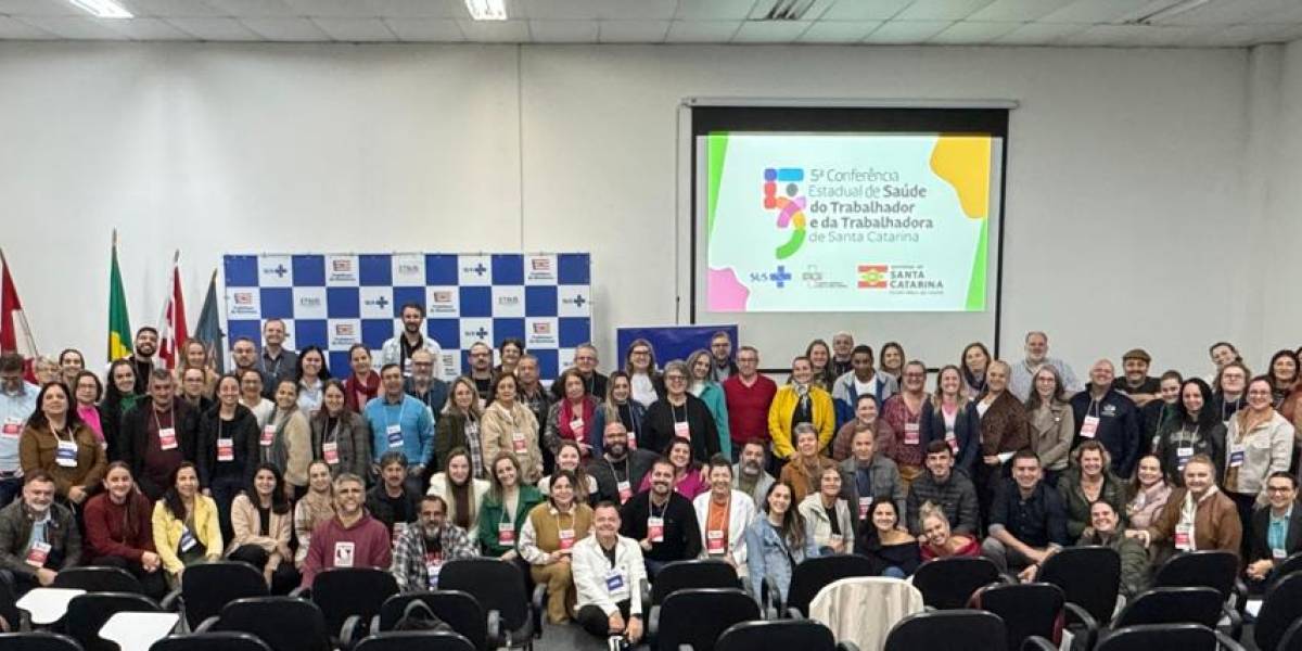 Vale do Itajaí recebe etapa macrorregional da 5ª Conferência Estadual de Saúde dos Trabalhadores, em Blumenau