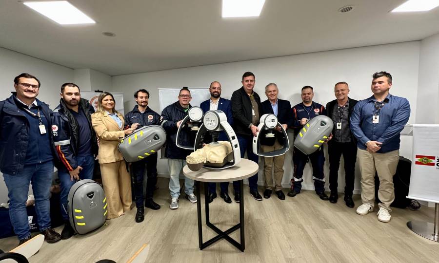 Saúde Estadual entrega 33 equipamentos de alta tecnologia ao SAMU