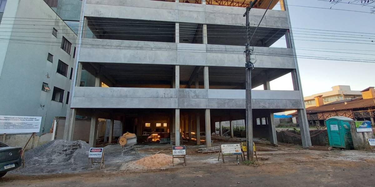 Com recursos do governo do Estado obras de ampliação da Oncologia do HUST, em Joaçaba, seguem avançando