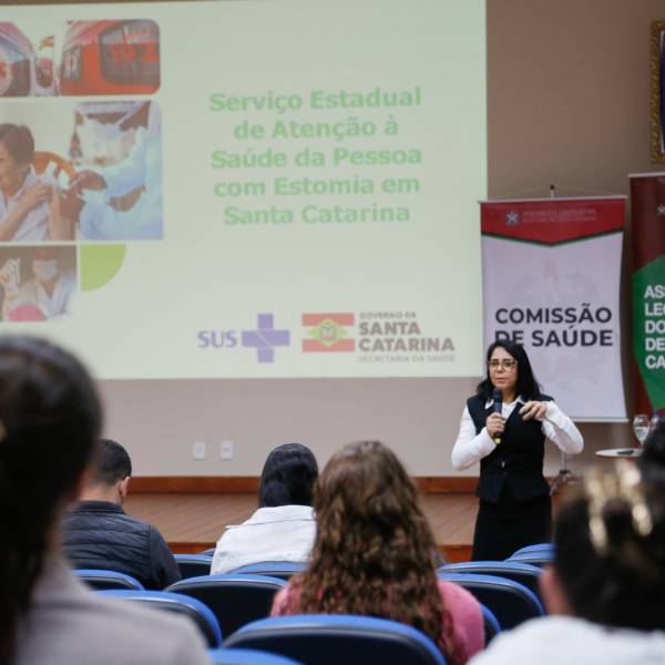 Em Lages, Secretaria de Estado da Saúde realiza Capacitação sobre Estomias e Epidermólise Bolhosa