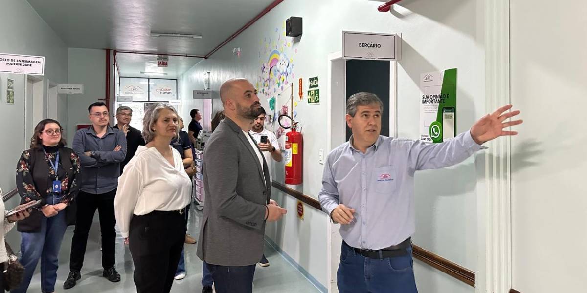 Secretário de Estado da Saúde realiza visitas técnicas a hospitais e se reúne com gestores municipais no Meio Oeste