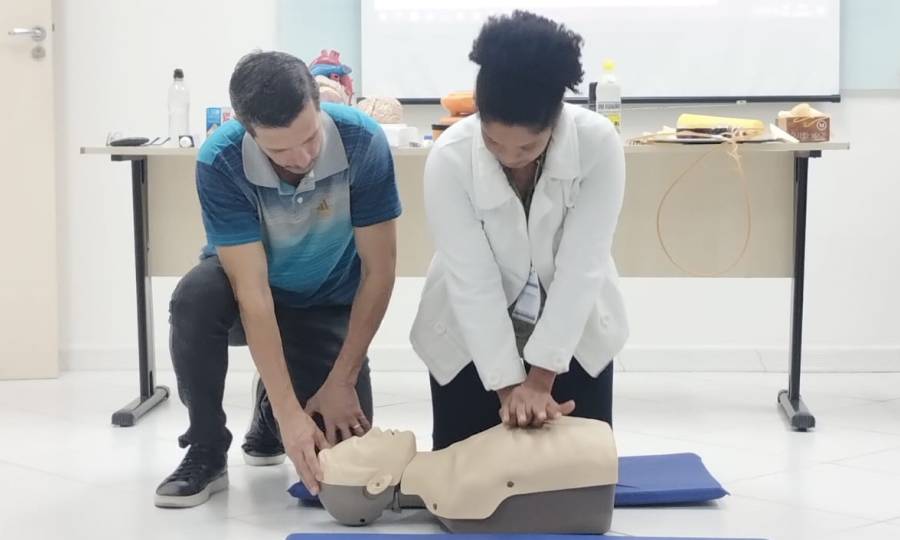 Saúde SC realiza formação prática em primeiros socorros para cuidadores da população idosa