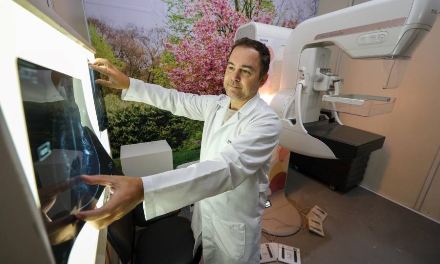 Outubro Rosa: Maternidade Carmela Dutra intensifica exames de mamografia para prevenção do câncer de mama