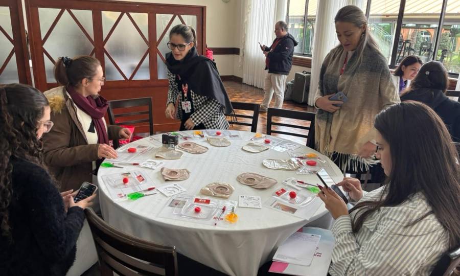 Novembro Verde: Santa Catarina fortalece política pública e se consolida como referência nacional na atenção às pessoas com ostomia