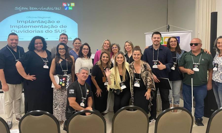 Ouvidoria da SES/SC participa de encontros regionais para fortalecer a gestão e a escuta ativa no SUS