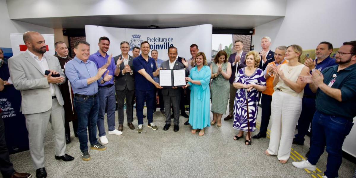 Governo do Estado e Prefeitura de Joinville firmam parceria histórica para ampliar Maternidade Darcy Vargas e Hospital São José