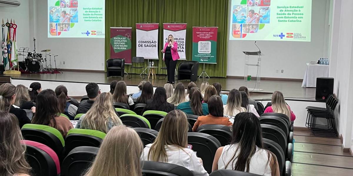 Santa Catarina é referência no cuidado a pessoas estomizadas com mais de 6 mil atendimentos