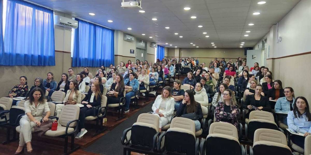 Santa Catarina qualifica mais de 800 profissionais da saúde para fortalecer a Triagem Neonatal