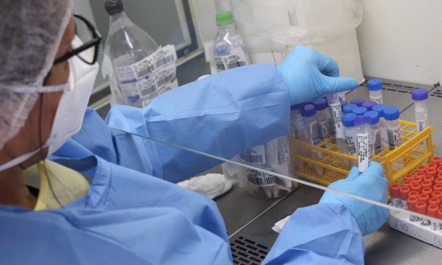 LACEN realiza mais de 1,1 milhão de análises com redução no tempo de entrega de laudos