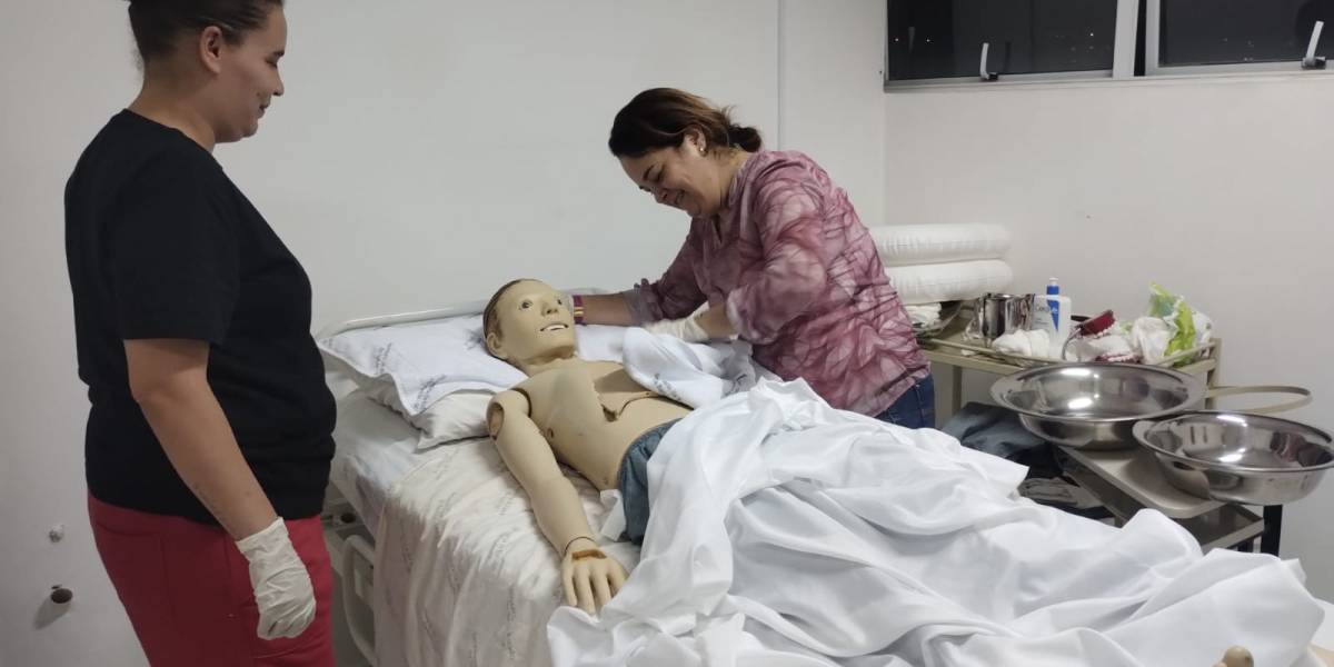 Saúde SC abre inscrições para o Curso de Cuidador da Pessoa Idosa