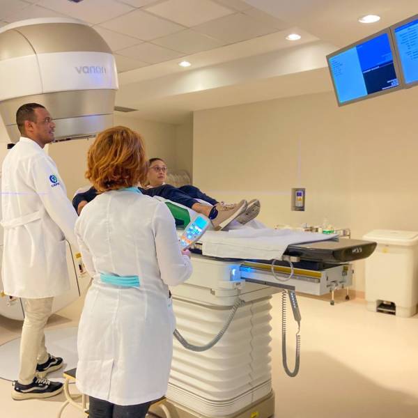 Dia Mundial de Combate ao Câncer destaca prevenção e fortalecimento da rede oncológica em Santa Catarina