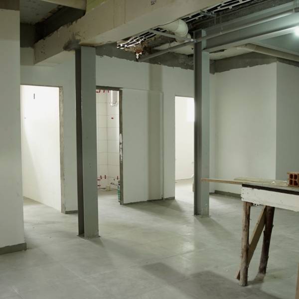 Saúde em Obras: com recursos do Estado, Hospital Marieta Konder Bornhausen avança na reforma da antiga recepção