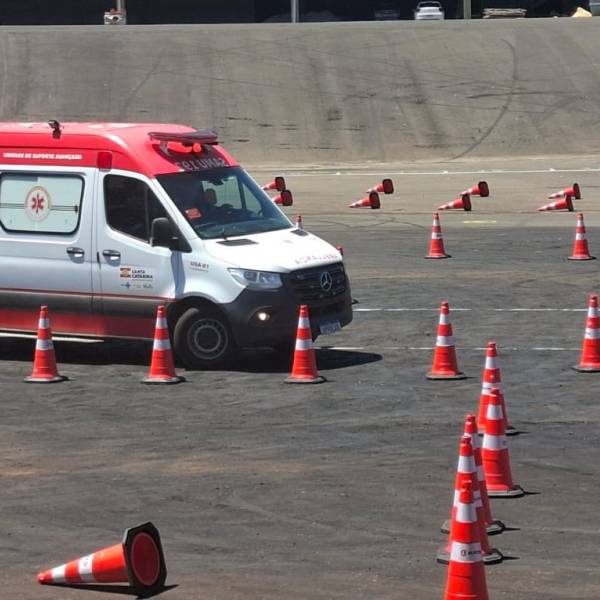 SAMU capacita 34 condutores socorristas do Extremo Oeste em Chapecó