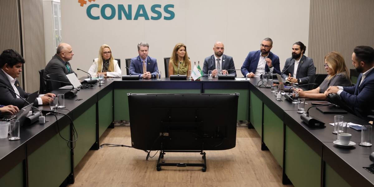 Secretário da Saúde de SC participa de seminário internacional sobre transformação digital no SUS em Brasília