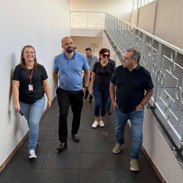 Secretário da Saúde visita Hospital São Bernardo em Quilombo