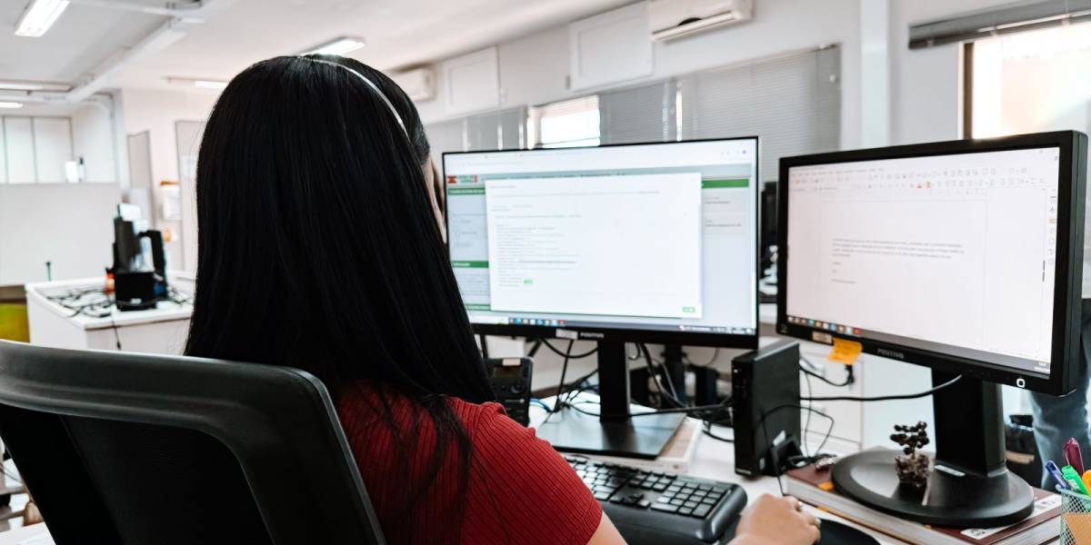 No Dia do Ouvidor, SES reforça a importância do profissional para a qualificação da saúde pública