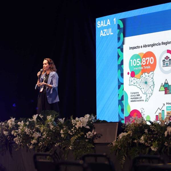 SES debate sobre Educação na Saúde como estratégia para fortalecer o SUS