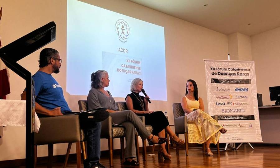 Secretaria de Estado da Saúde participa do Fórum Catarinense de Doenças Raras e reforça compromisso com políticas públicas 