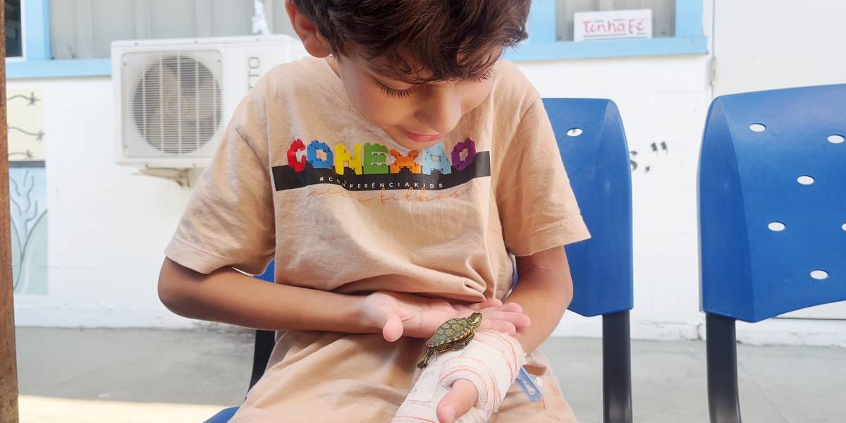 Hospital Regional Ruth Cardoso promove reencontro entre paciente e animal de estimação em Balneário Camboriú