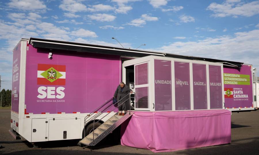 Em Catanduvas, Carreta da Saúde da Mulher inicia exames em pacientes da região