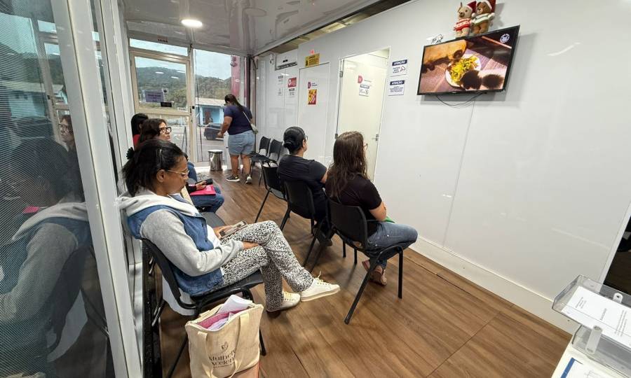 Estado chega a 12 mil exames ofertados nas Carretas da Saúde da Mulher em Santa Catarina 
