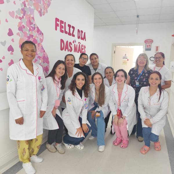 Amor e ressignificação: Hospital Tereza Ramos promove ações de humanização no Mês das Mães em Lages
