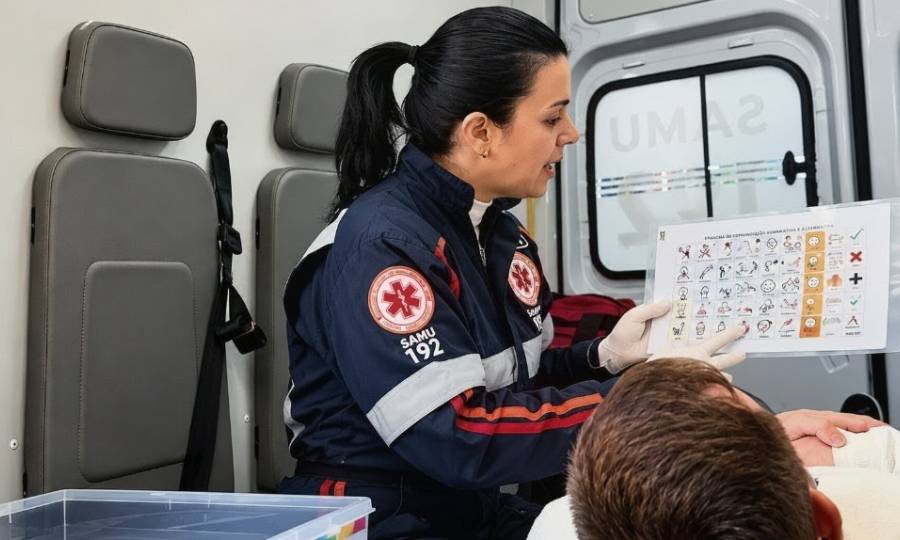 SAMU de Indaial implanta atendimento inclusivo a pacientes com sensibilidade sensorial e dificuldades de comunicação