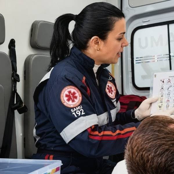 SAMU de Indaial implanta atendimento inclusivo a pacientes com sensibilidade sensorial e dificuldades de comunicação