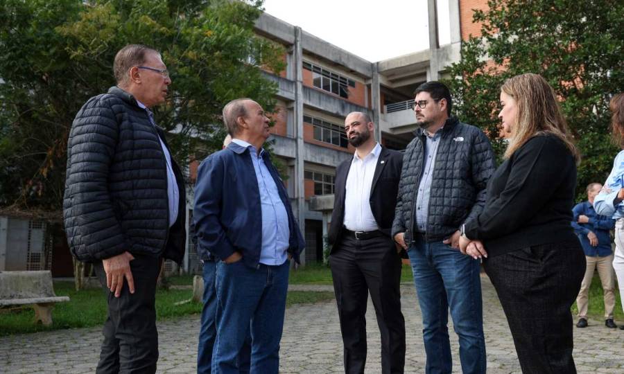 Governo de SC anuncia em parceria com a prefeitura de São José para a criação de um Complexo de Saúde