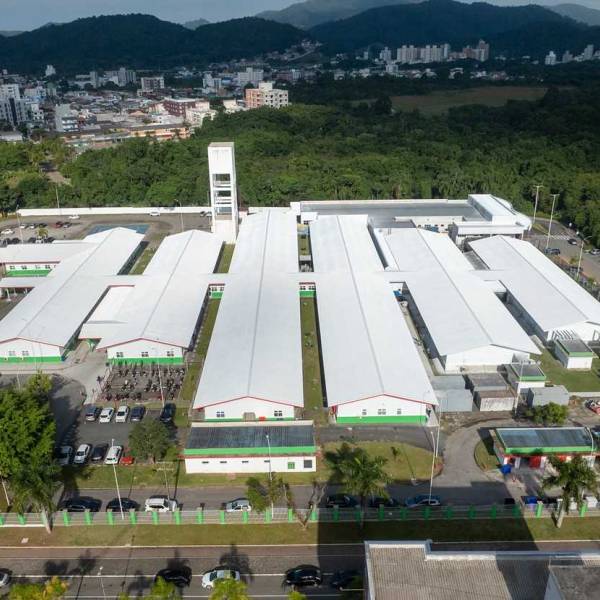 Governo do Estado reestrutura Hospital Ruth Cardoso em Balneário Camboriú e garante mais equipamentos e serviços