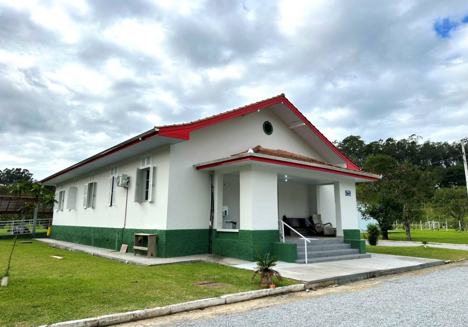Saúde em Obras: Hospital Santa Teresa ganha estruturas revitalizadas em São Pedro de Alcântara