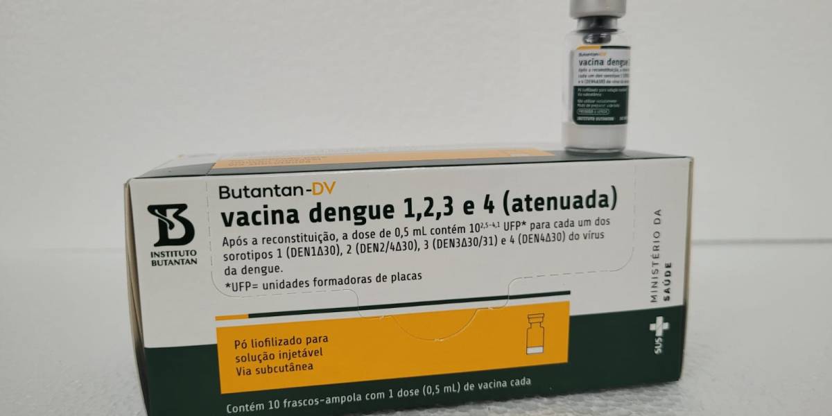 Saúde acompanha suspensão temporária da vacinação contra a dengue com imunizante do Butantan