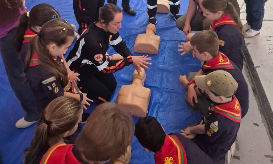 Estado realiza ação de conscientização sobre reanimação cardiopulmonar em Timbó